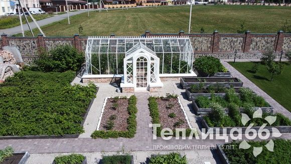 Индивидуальная теплица Ботаник в белом цвете!