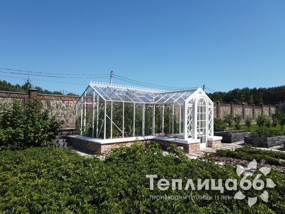 Индивидуальная теплица Ботаник в белом цвете!