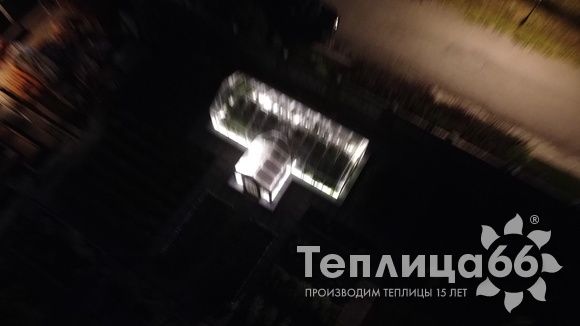 Индивидуальная теплица Ботаник в белом цвете!