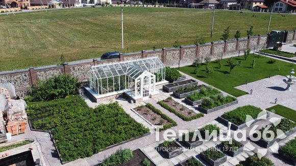 Индивидуальная теплица Ботаник в белом цвете!